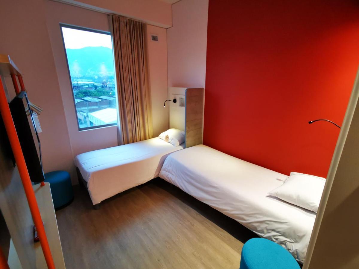 Ibis Budget Itagui Exterior photo