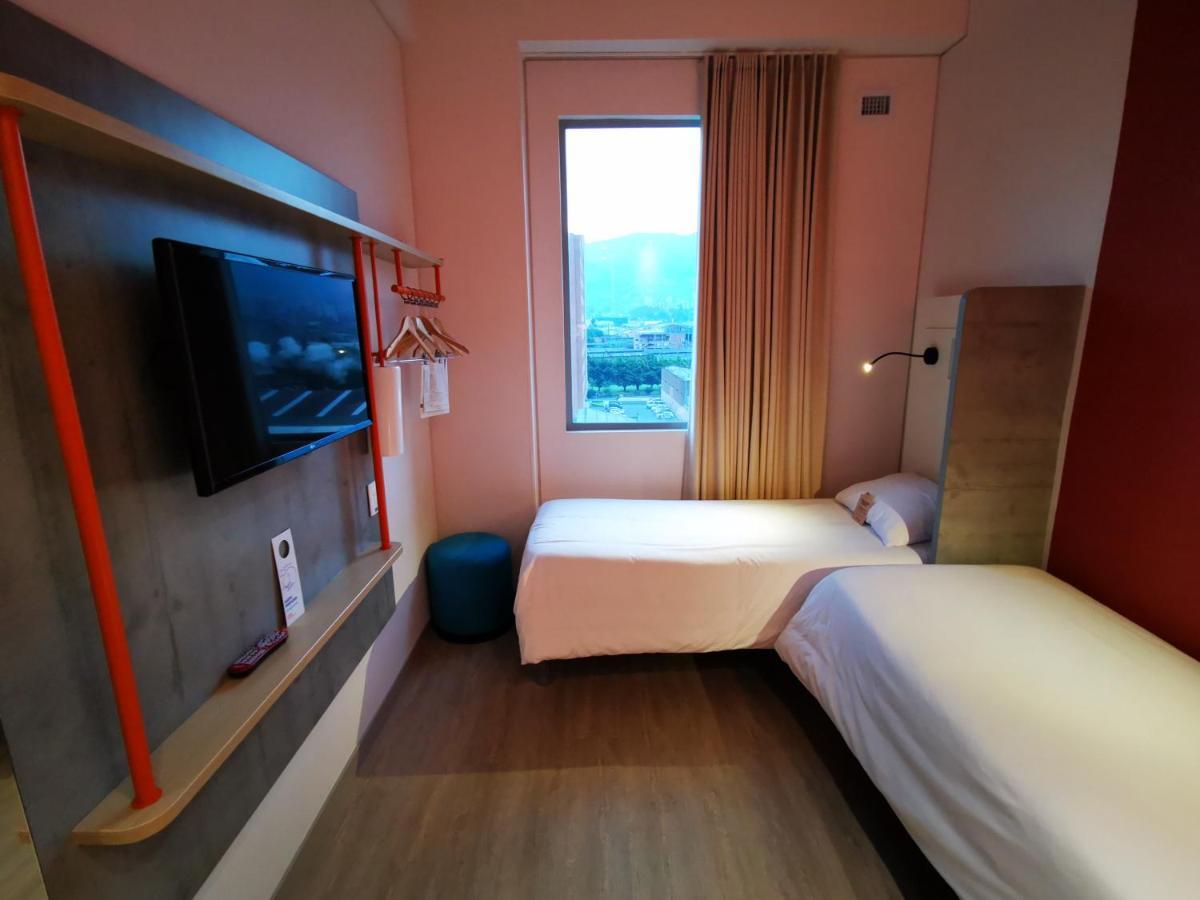 Ibis Budget Itagui Exterior photo